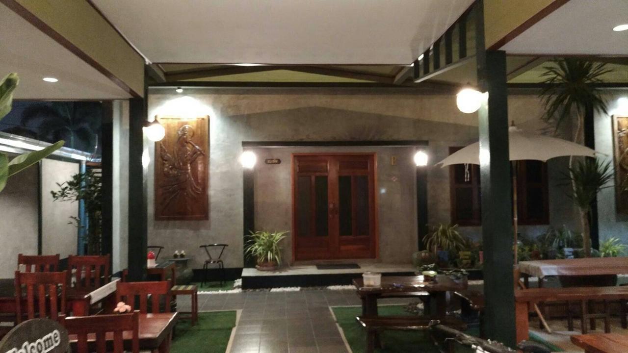 Pk Hostel Phra Nakhon Si Ayutthaya Zewnętrze zdjęcie