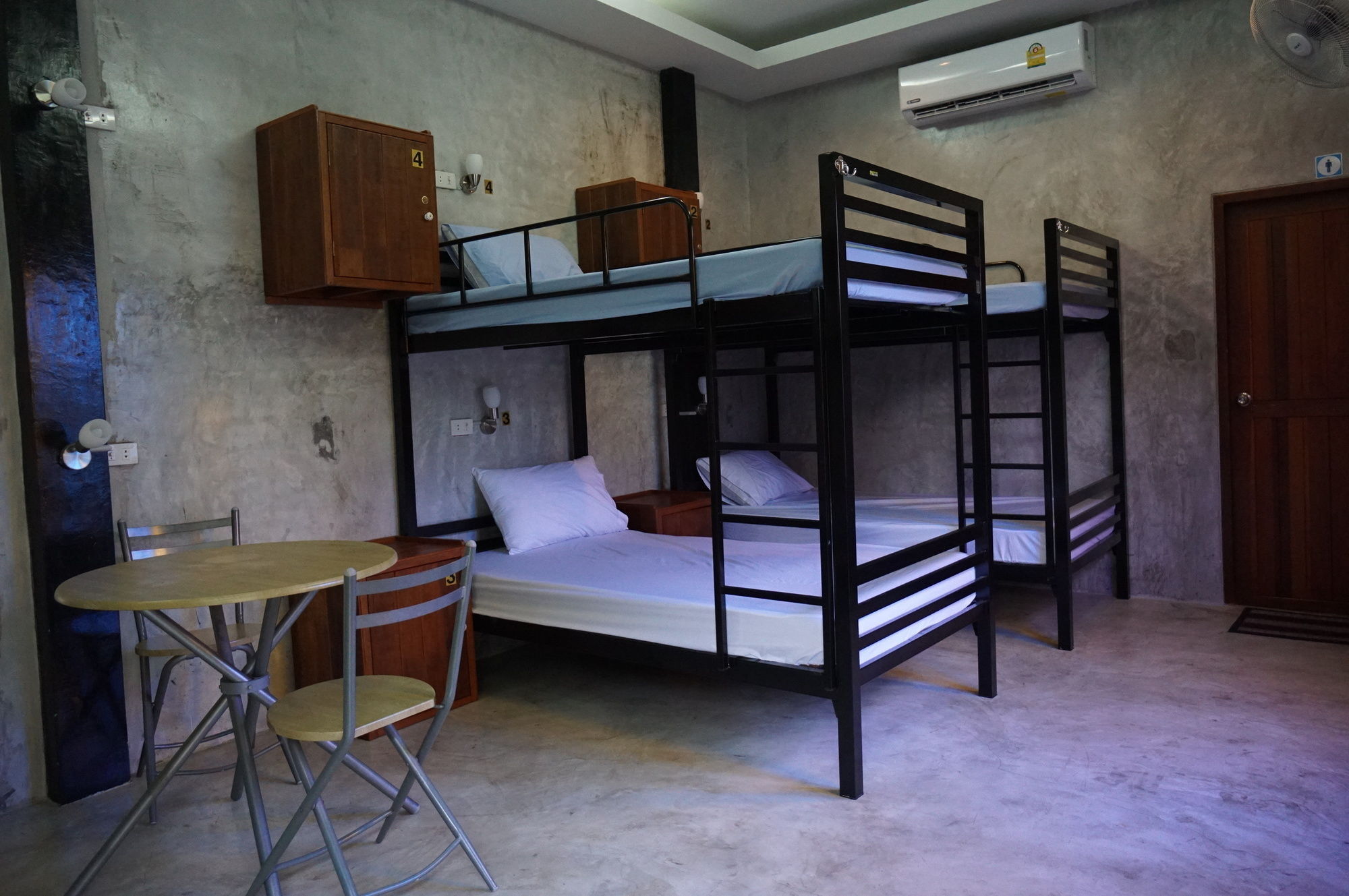 Pk Hostel Phra Nakhon Si Ayutthaya Zewnętrze zdjęcie