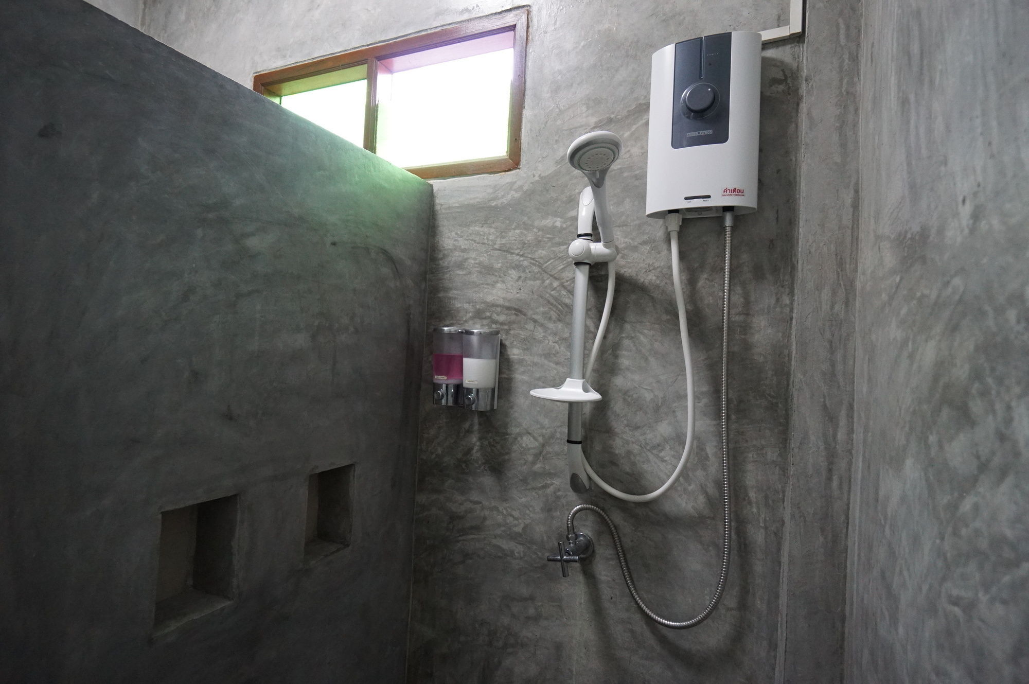 Pk Hostel Phra Nakhon Si Ayutthaya Zewnętrze zdjęcie